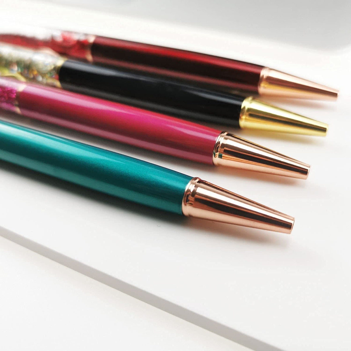 Oddmoal Fancy Metal Ballpoint Pens Floating Glitter Dynamic Liquid Sand Pen for Office Supplies