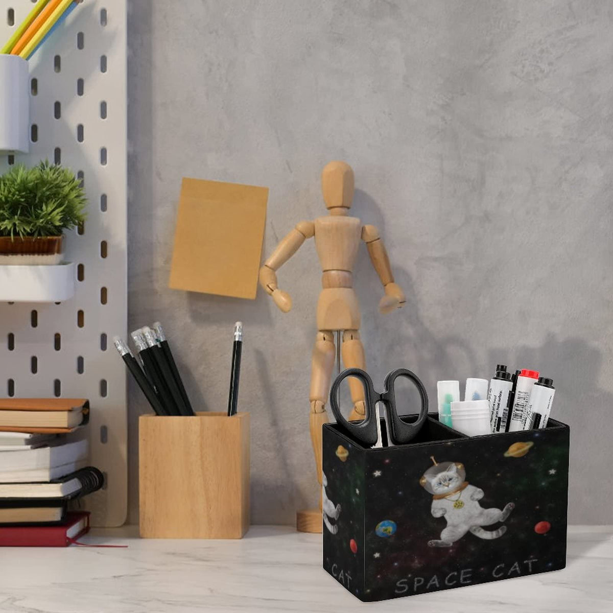Niapessel Pencil Holder for Desk, Cat Astronaut Outer Space Pen Holder Storage Desktop Pen