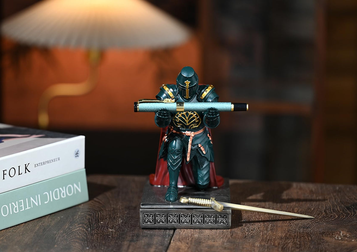 Medieval Templar Vanguard Officer Knight Pen Holder Desk Organizers Green