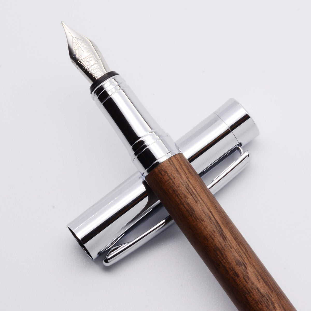 LACHIEVA LUX Walnut Fountain Pen, German Fine Nib, Smooth Ink Flow, Wooden Gift Box with Converter