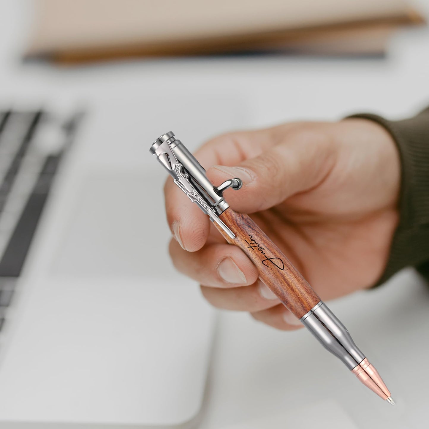 Blireana Personalized Bolt Action Pen Gift Set,Free Engraved Metal Ballpoint Pen with 2