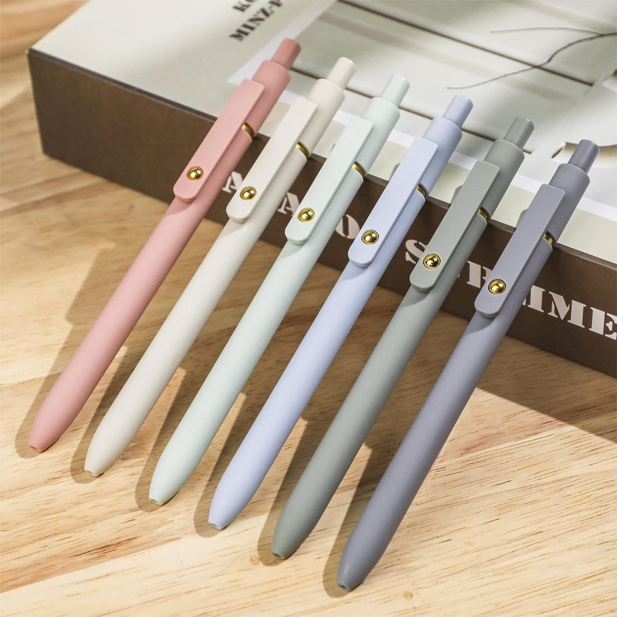 Ddaowanx Pens Set,24 Pcs 0.5mm Quick Dry Black Ink Rollerball Gel Pens