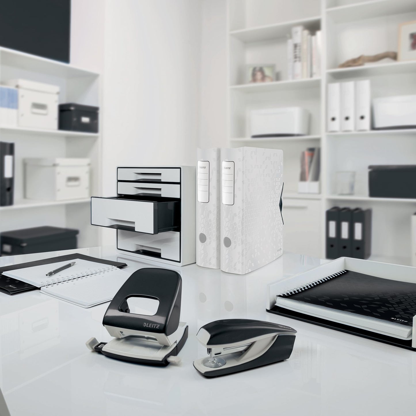 Leitz A4 Letter Tray, White/Black, Wow Range, 53611095