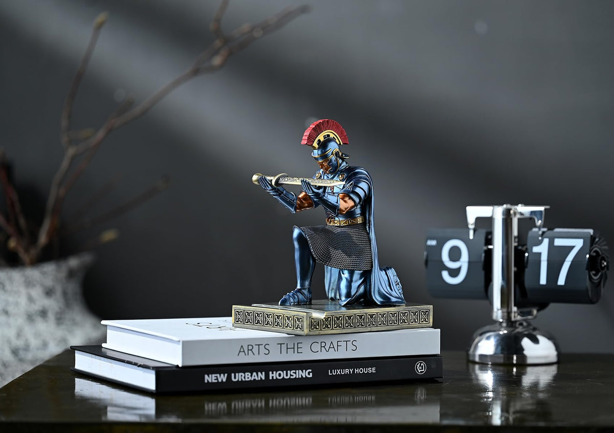 Roman Praetorian Prefect Warrior Knight Pen Holder Desk Ornament Blue