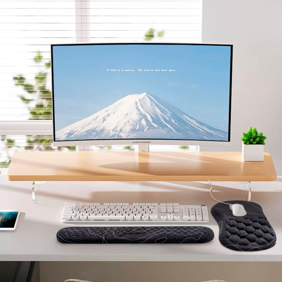 Mouse Pad Wrist Support, Laokiiy 2 in1 Keyboard Wrist Rest+ Ergonomic Mouse Pad, Non-Slip Wrist
