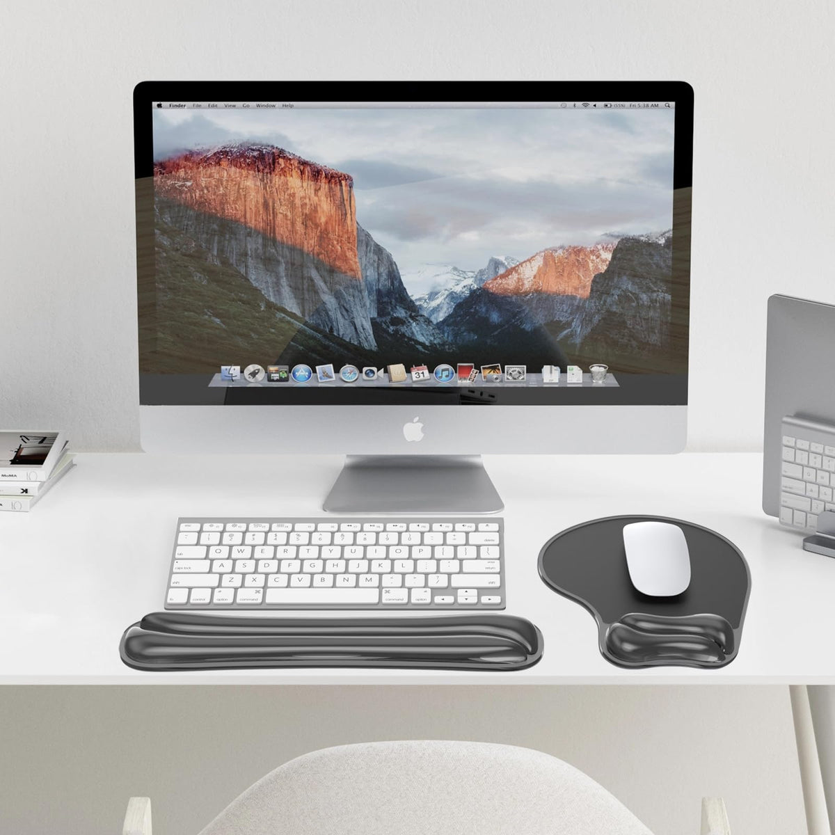 Laokiiy Gel Wrist Rest Mouse Pad Set, Ergonomic Support for Office Gaming