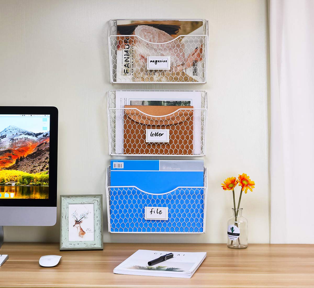PAG-Mass 3 Pockets Hanging File Holder Wall Mount Mail Organizer Metal Chicken Wire Magazine Rack