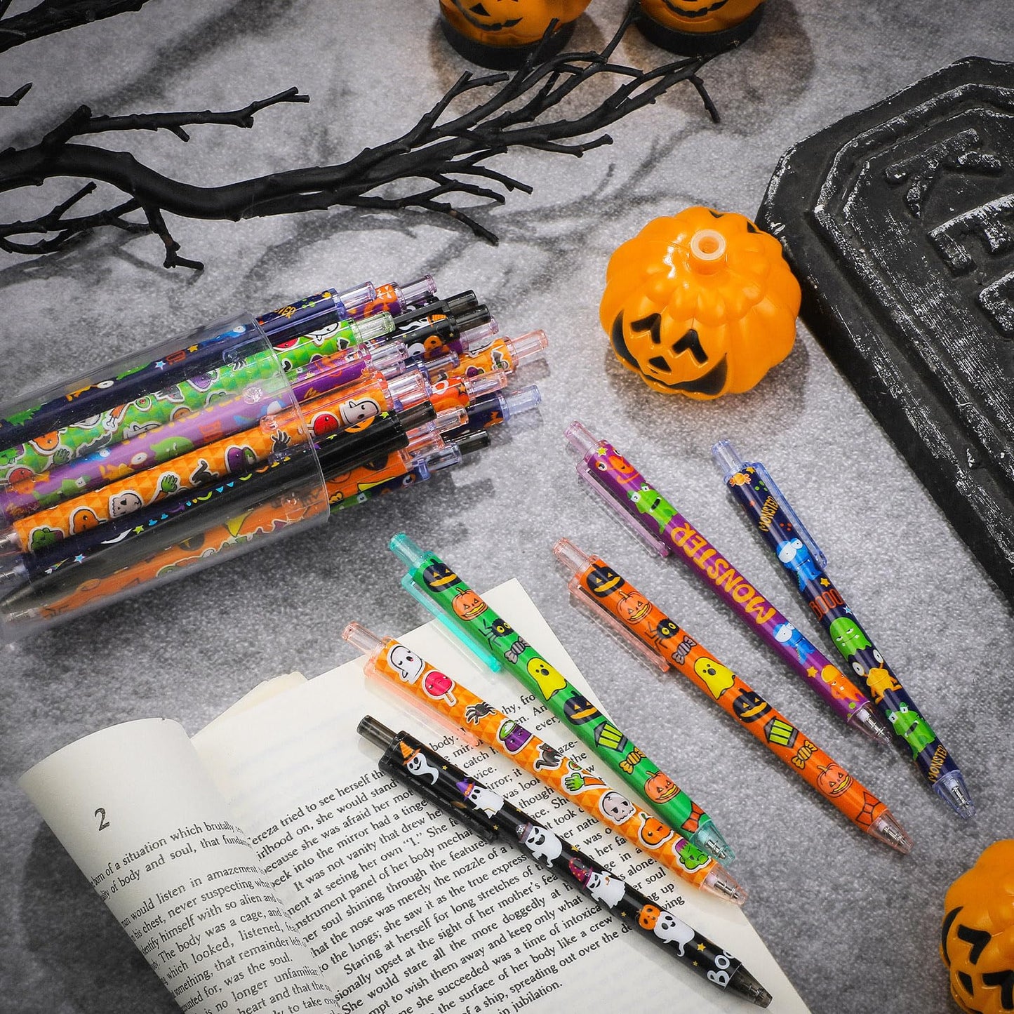 Leinuosen 120 Pcs Halloween Ballpoint Pen Retractable Gel Ink Pen Ghost Pumpkin Spider Patter