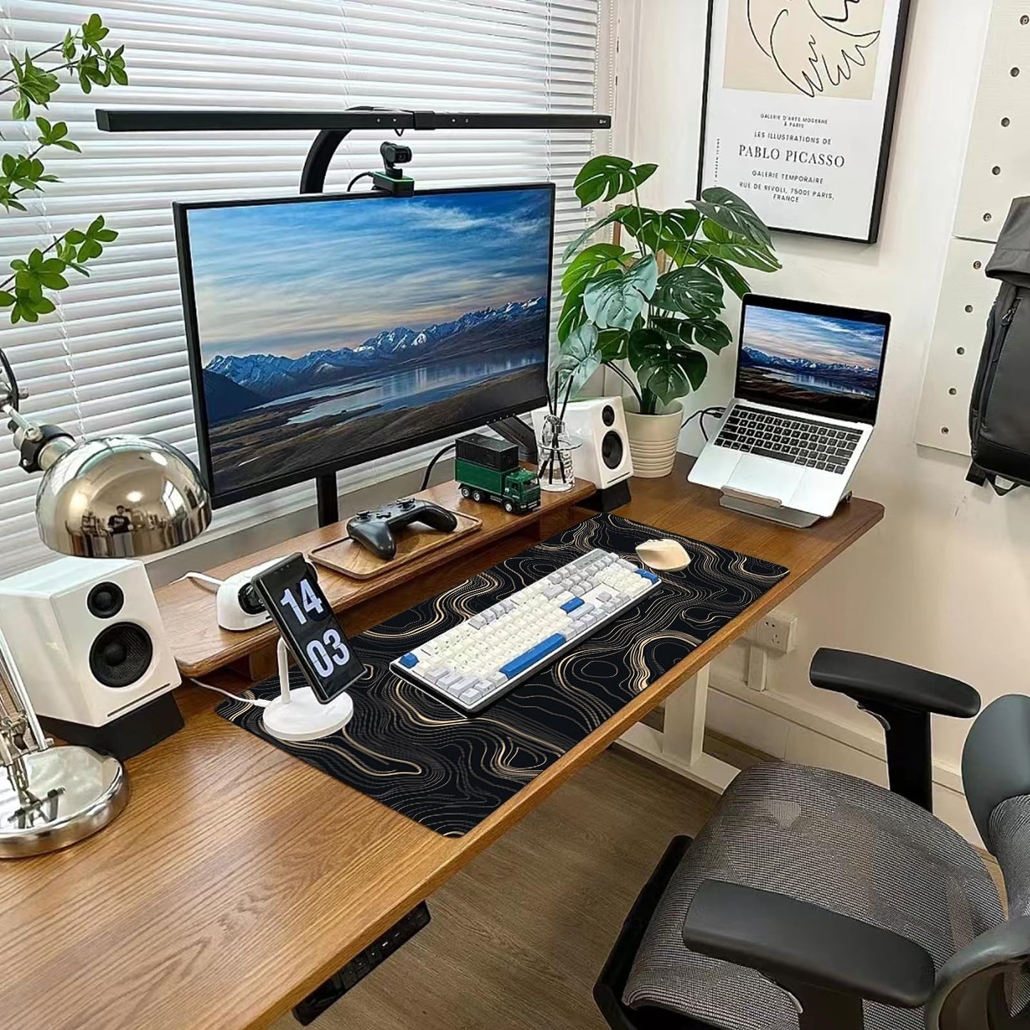 Desk Mat Mouse Pad Gaming Desk Pad XL Large Mouse Mat Office Decor Accessories (Black Gold Terrain)