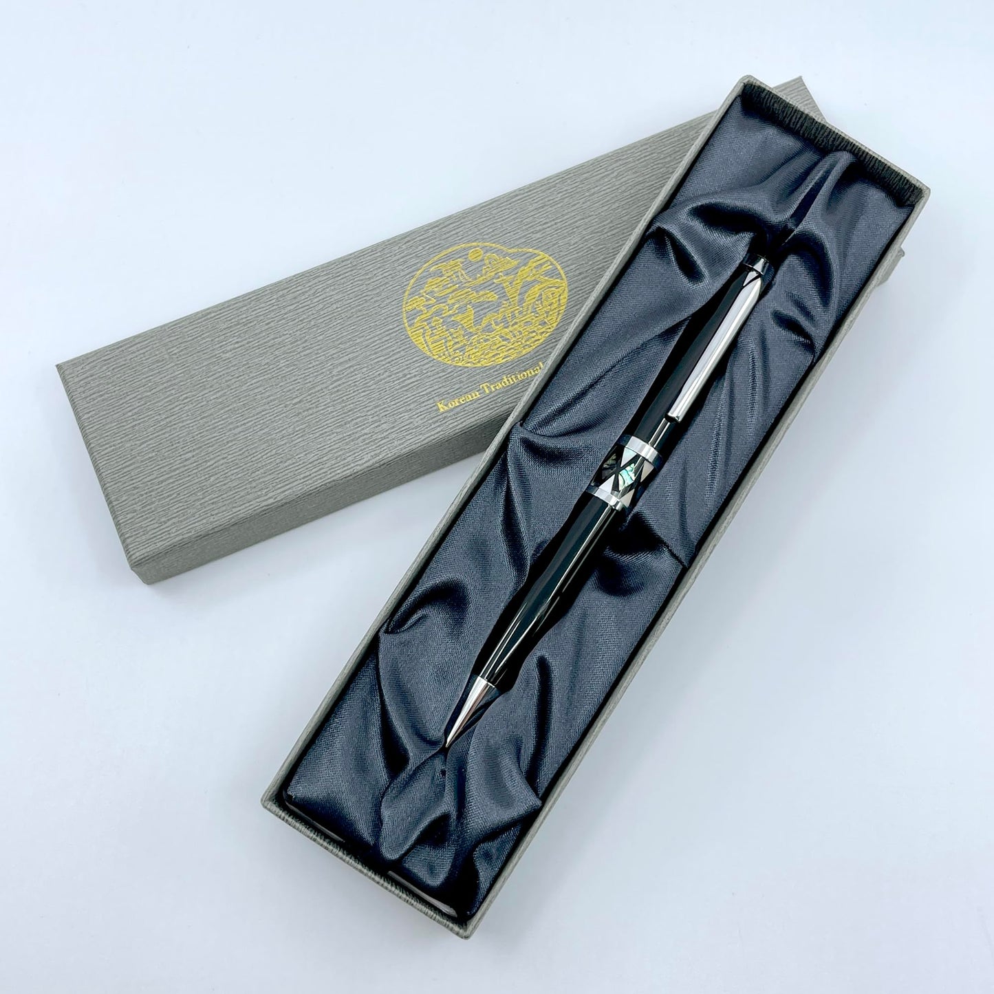 Nacreh Inlay Mother of Pearl Design Handmade Ballpoint Pen Retractable Executive Gift Deluxe
