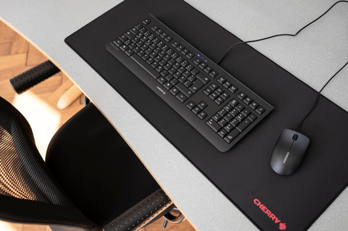 Cherry MP 2000, Premium Mouse Pad in XXL (31.50" x 13.78" x 0.20"), Smooth Fabric Surface for