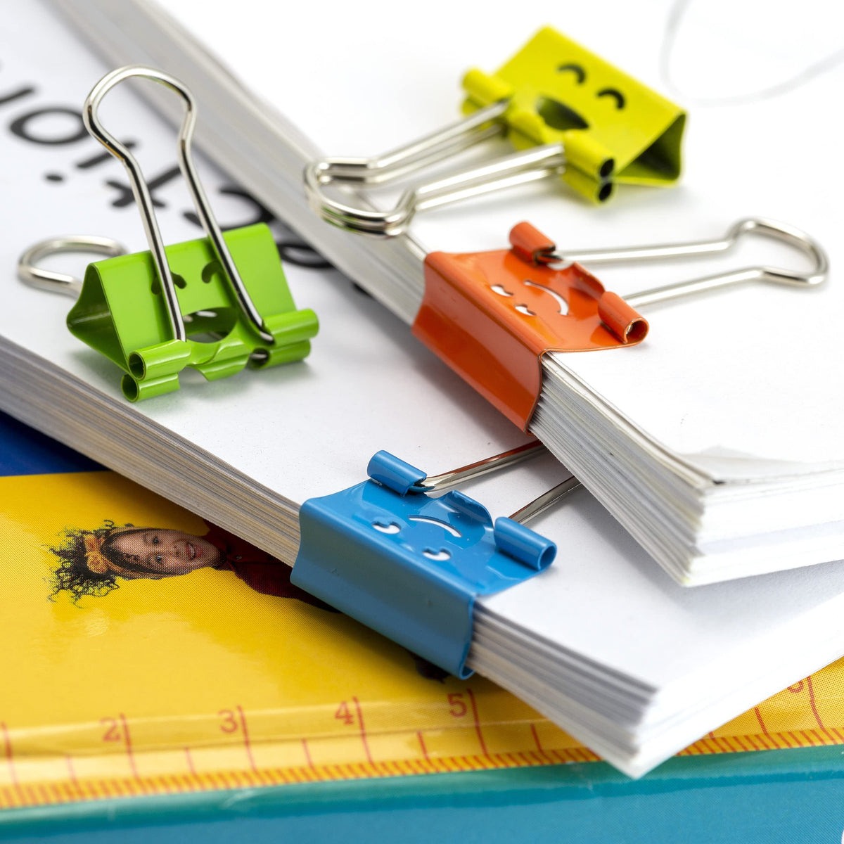 Officemate Happy Smiling Face Binder Clips, Small Size, 42 in Pack, Comes in Assorted Colors (31090)