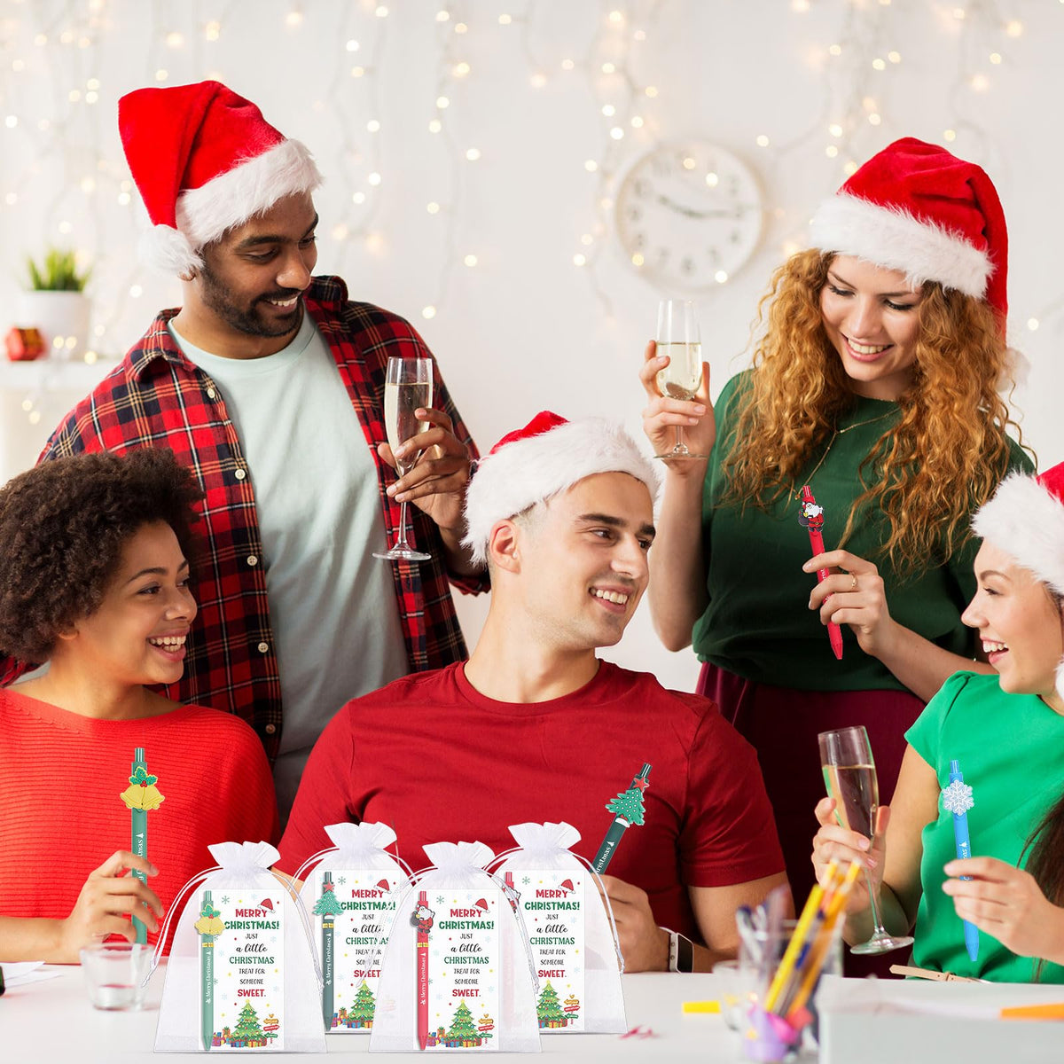 Marspark 30 Set Christmas Party Favor Gifts Bulk Xmas Pens and Cards Set