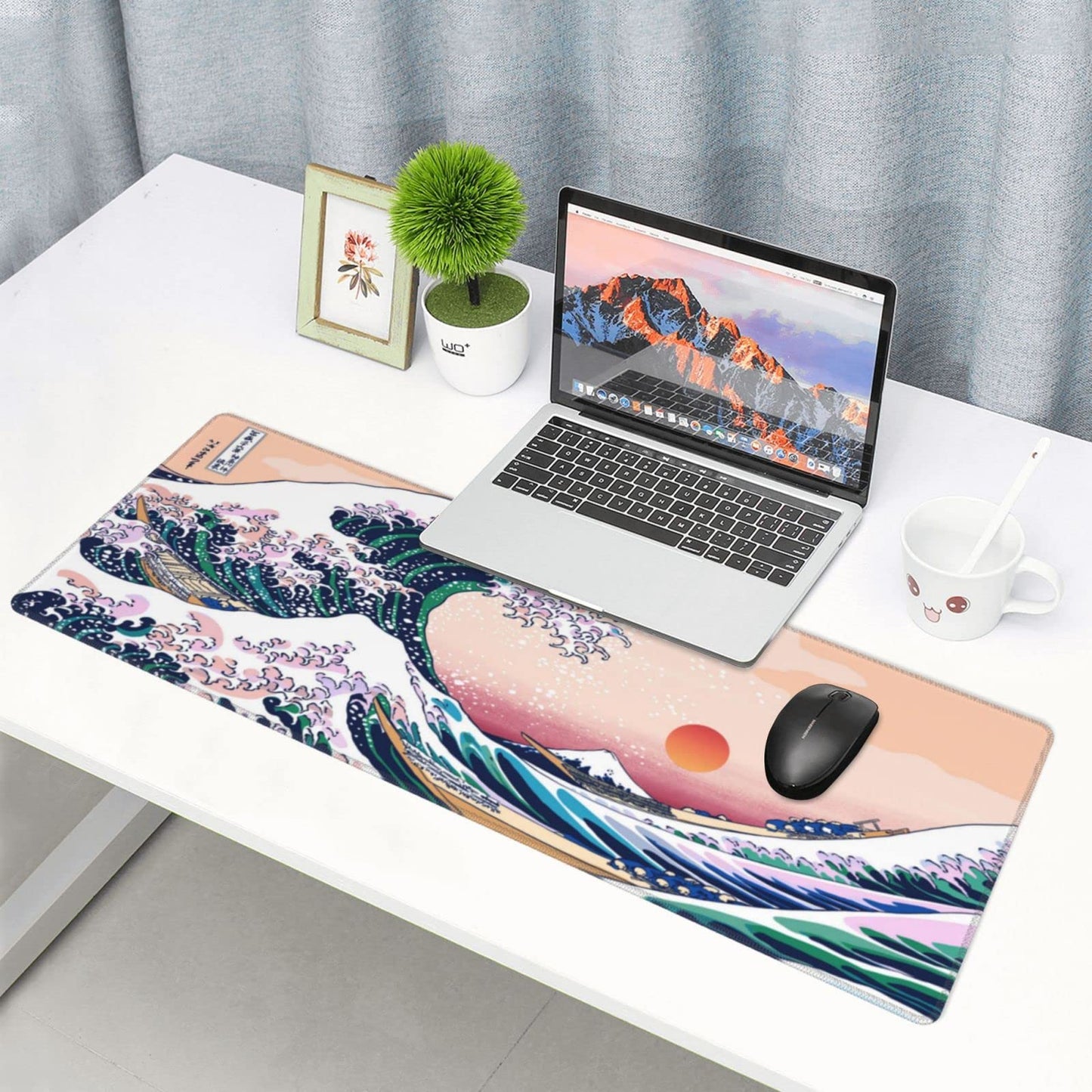 Mouse pad XL Extended Non Slip Rubber Base Stitched Edge 31.5 X 11.8 Inch