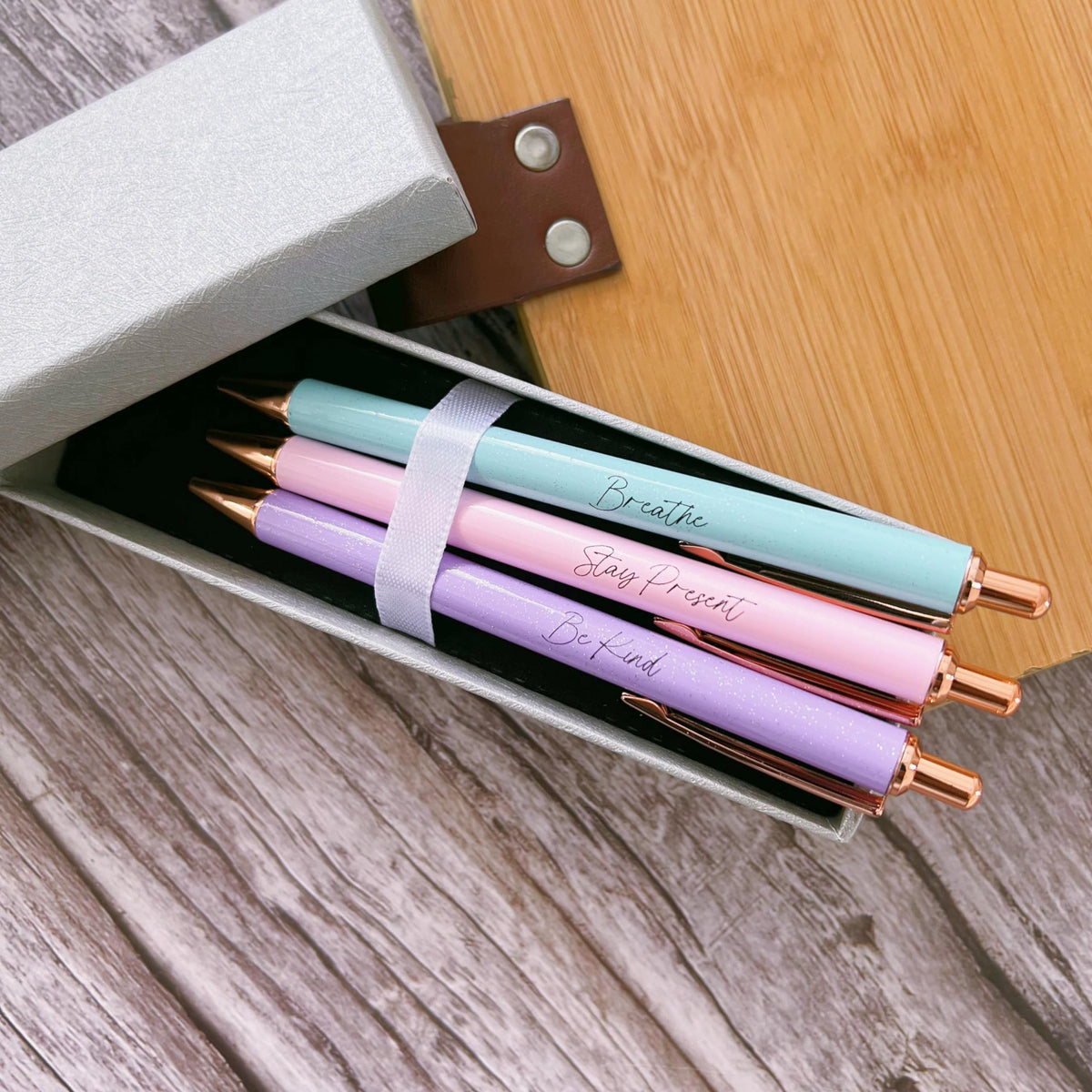 Jxueych Fancy Metal Pen Set with Inspirational Motivational Quotes Nice and Cute Boss Lady Gifts