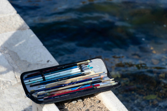 Pencil Case Comparison: Zippered Pouch vs. Hard Case