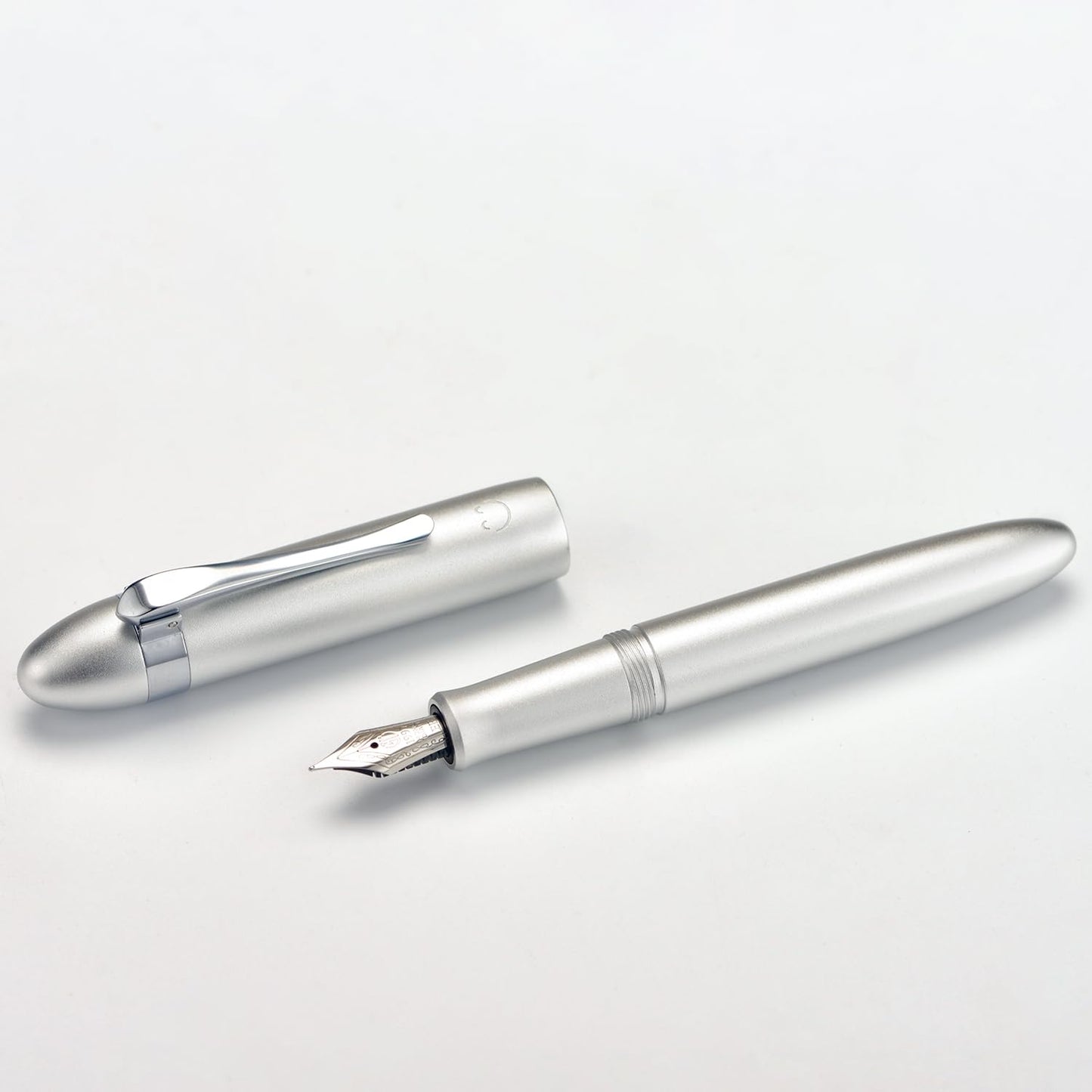 HONG DIAN M1 Fountain Pen Extra Fine Nib, Silver & Submarine Shape Aluminium Short Mini Pocket
