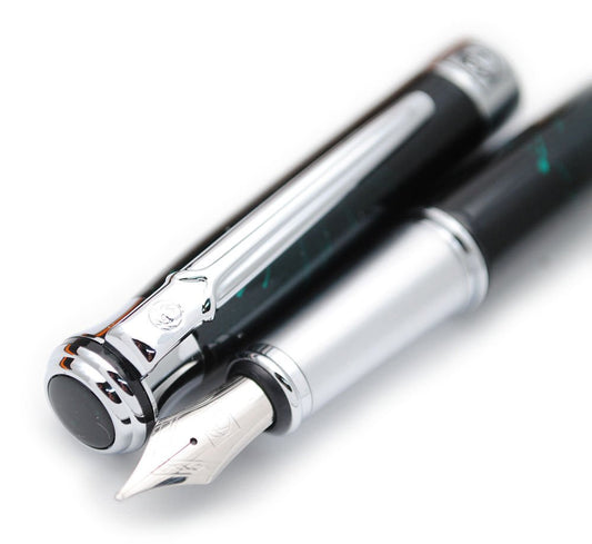 Picasso 903 Sweden Flower King Fountain Pen Original Box (Green Marble)