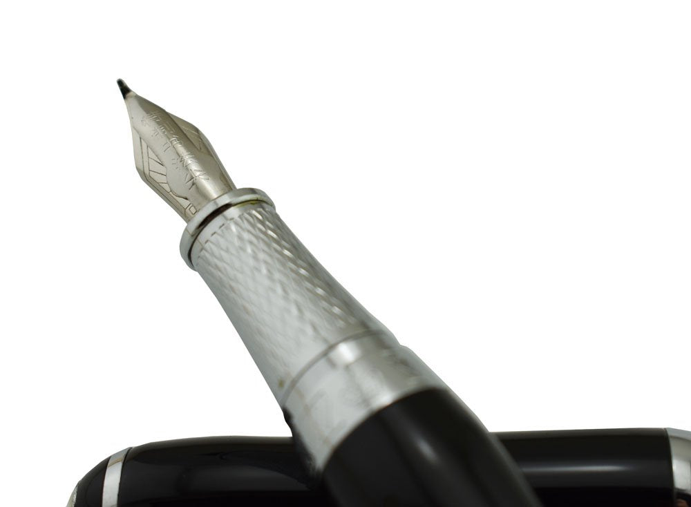 Duke Asian Calligraphy Fude Nib Fountain Pen Fine to Broad Nature Mother Pearl on Cap with Pen