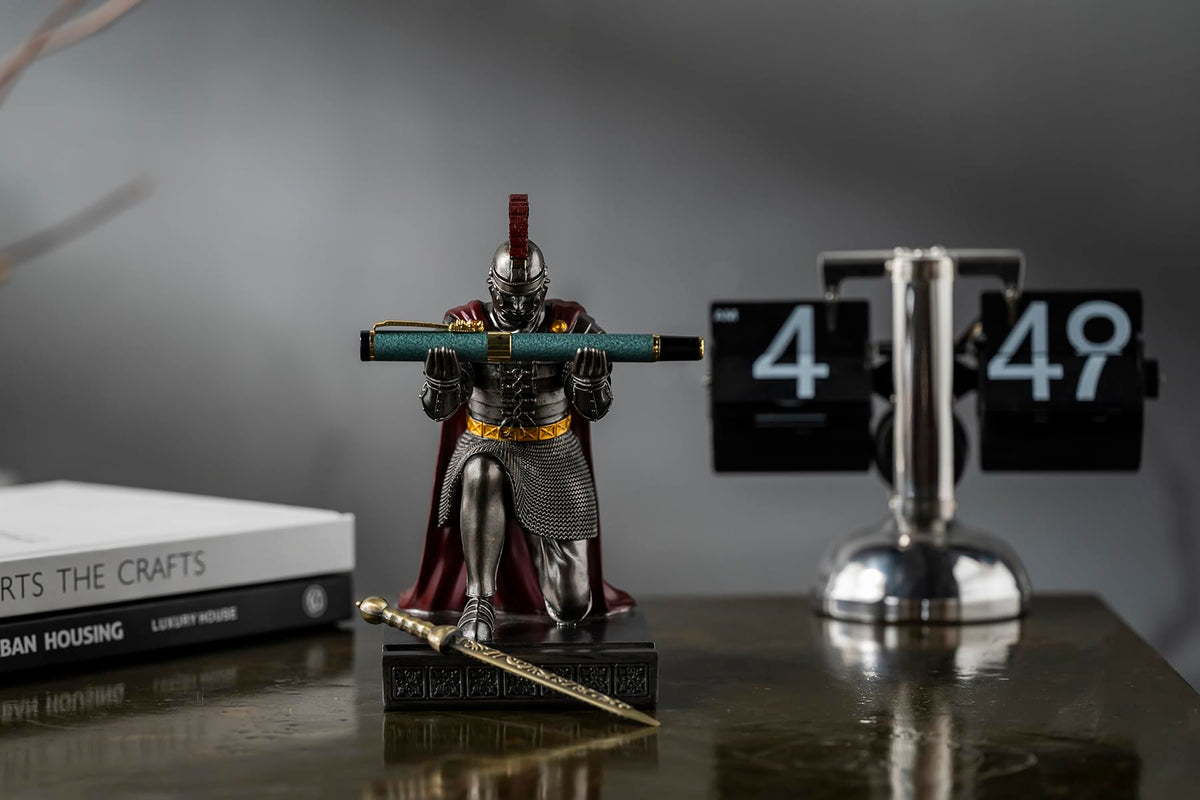 Roman Praetorian Prefect Warrior Knight Pen Holder Desk Ornament Iron