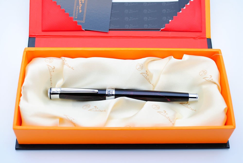 czxwyst Picasso 903 Sweden Flower King Fountain Pen Original Box (Red Marble)
