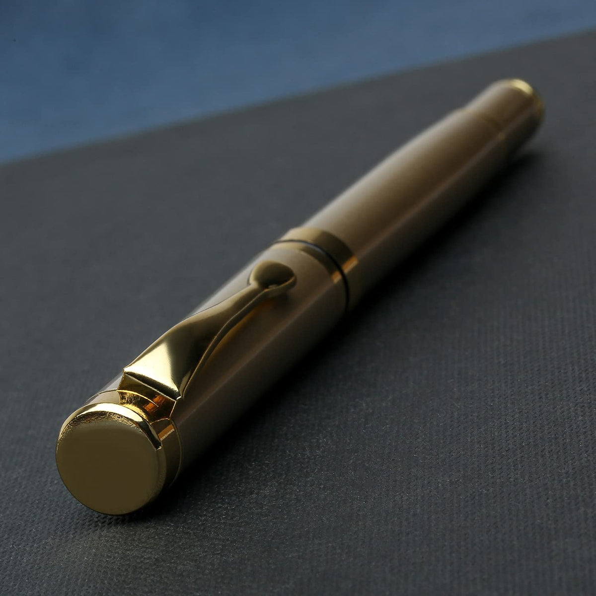 YIVONKA Luxury Ballpoint Pens Best Ball Pen Gift Set for Men & Women Professional Executive Office
