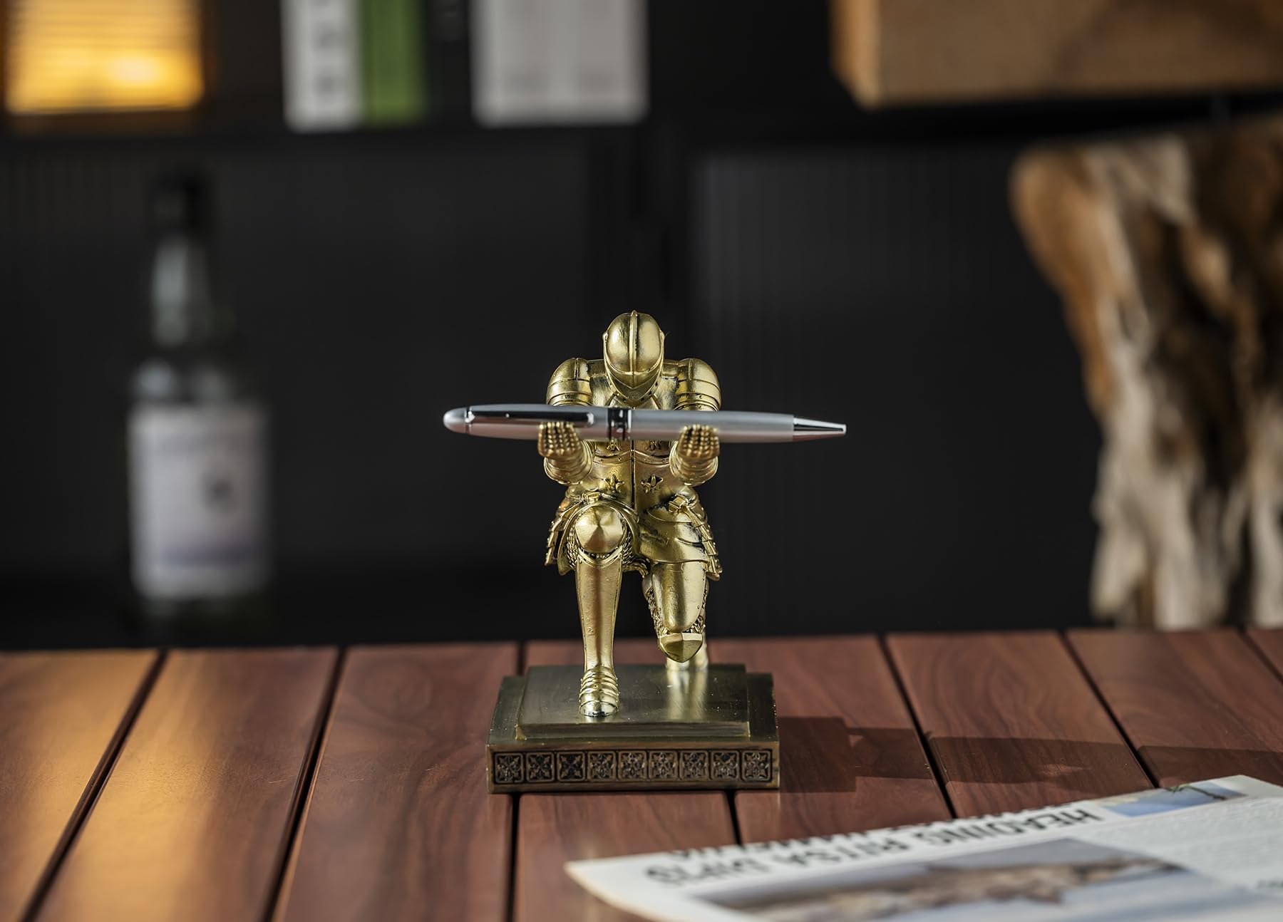 Amoysanli Knight Pen Holder Desk Organizers and Accessories as Gift Copper