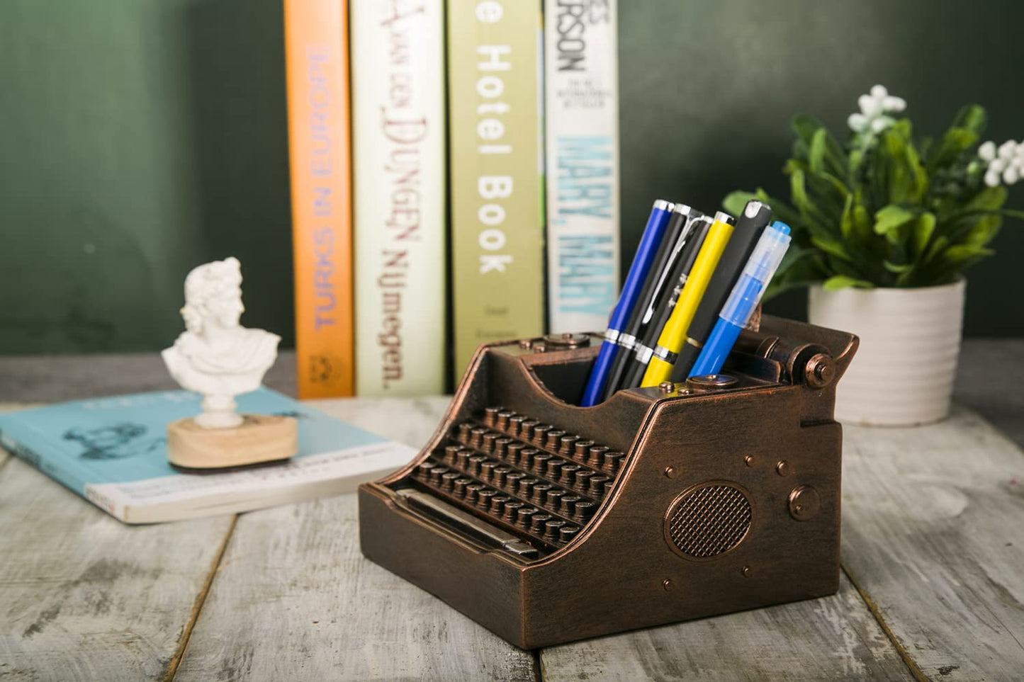Amoysanli Retro Typewriter Pen Holder Desk Organizers for Writer's Bronze