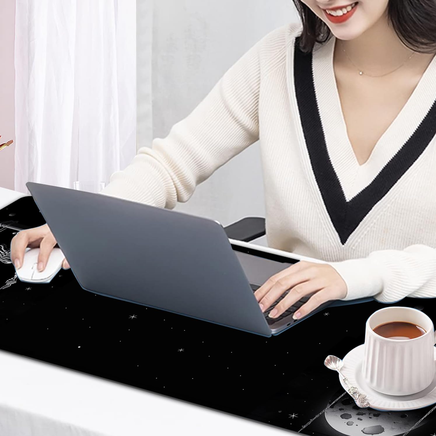 Large Mouse Pad, 31.5 x 11.8in Extended Gaming Mouse Pad with Stitched Edges,XXL Mousepad Protector