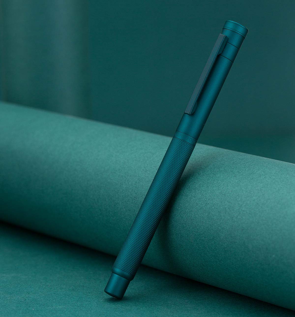 Asvine Dark Green Forest Fountain Pen Extra Fine Nib Classic Design with Converter and Metal Pen