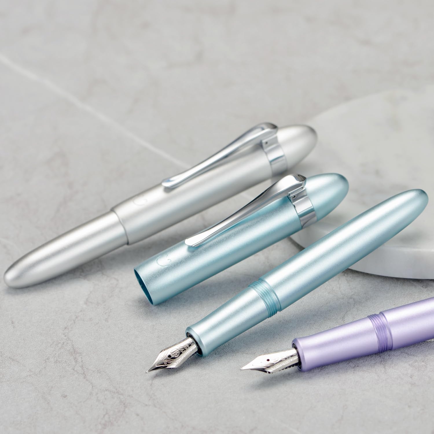 HONG DIAN M1 Fountain Pen Fine Nib, Ice Blue & Submarine Shape Aluminium Short Mini Pocket Travel