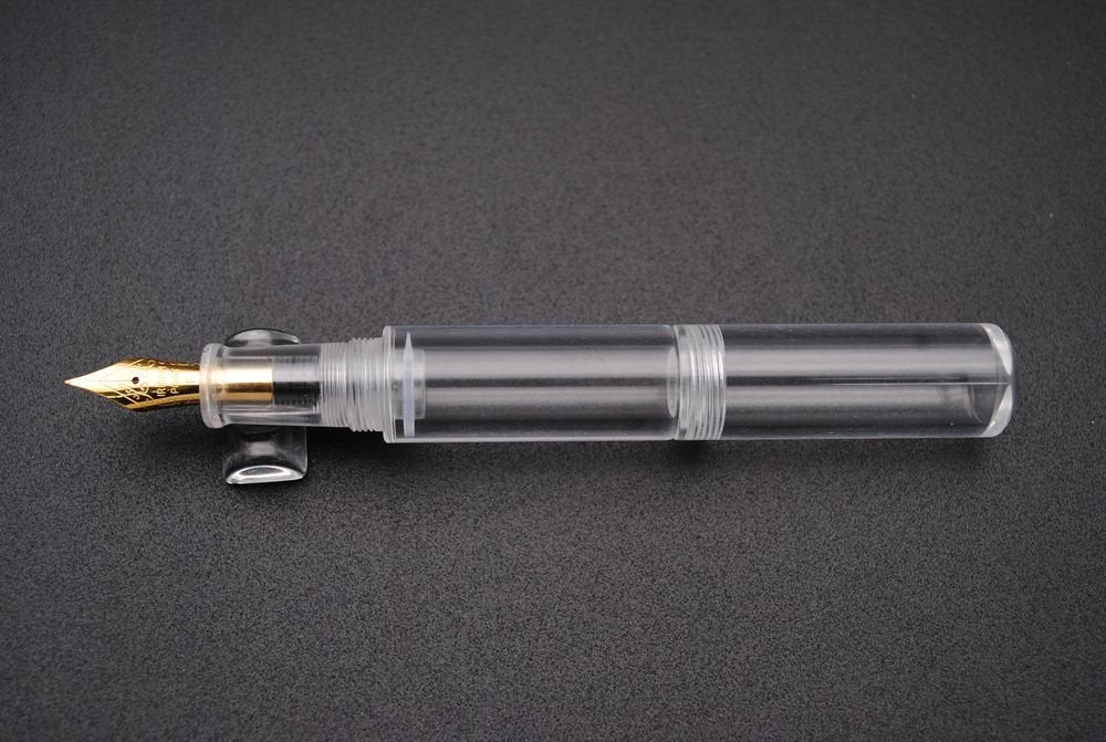 czxwyst Wancai Mini Transparent Pocket-Size Eyedropper Fountain Pen Fine Nib 0.5mm (Clear and