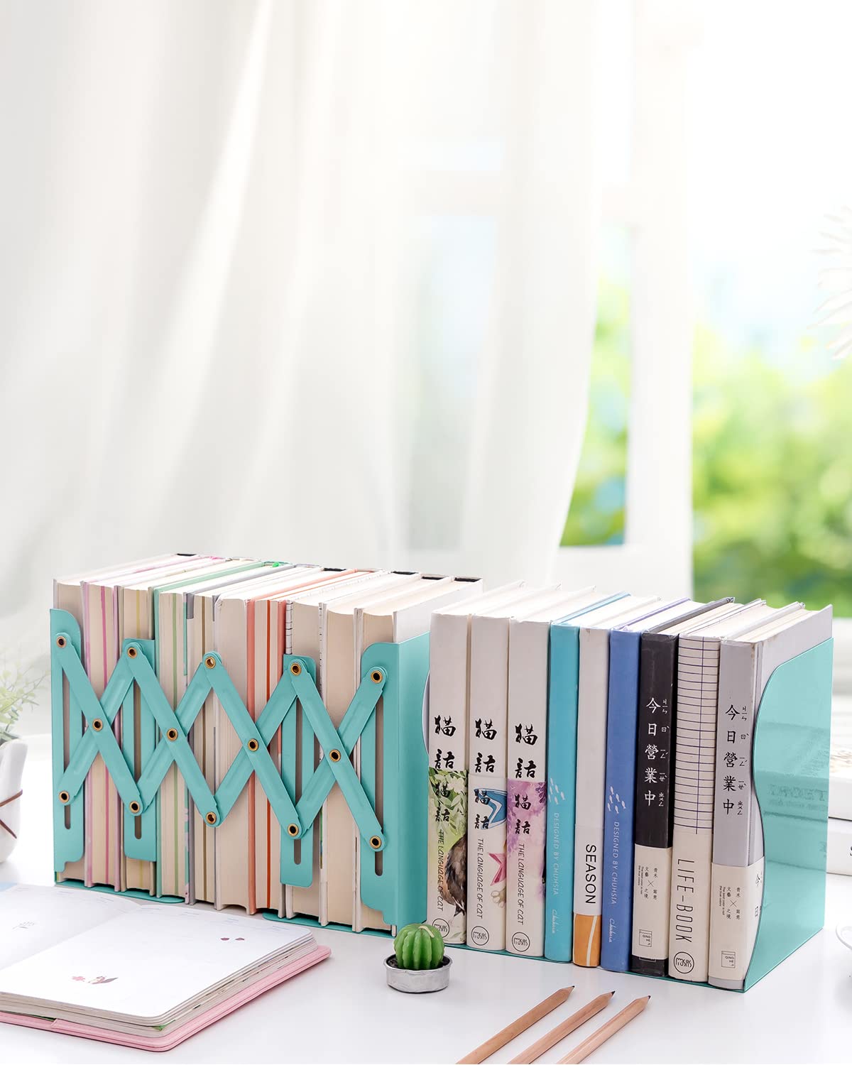 MSDADA Adjustable Bookends, Book Ends for Heavy Books, Expandable Book Organizer for Desk, Shelf