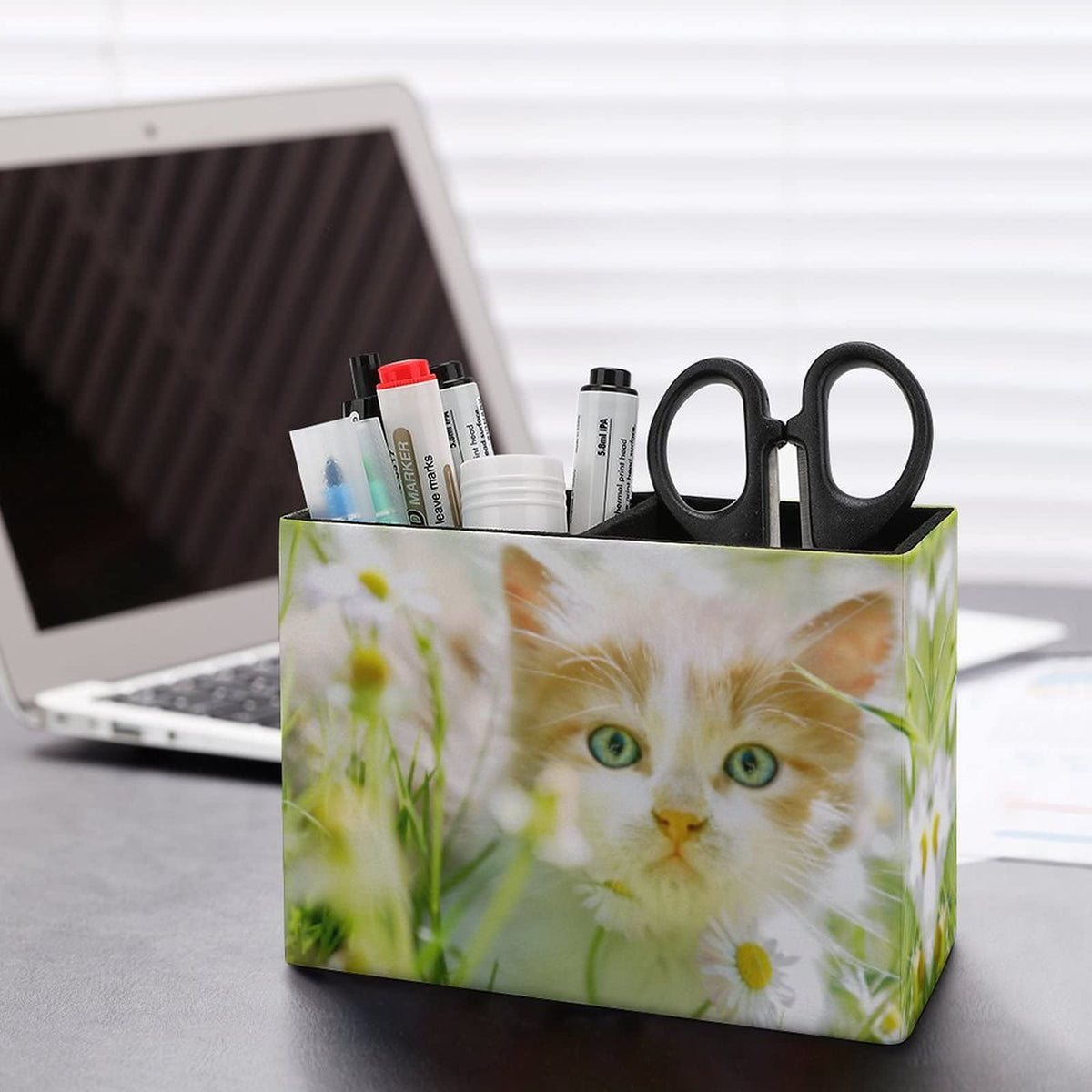 Niapessel Pencil Holder for Desk, Cute Little Cat Pen Holder Storage Desktop Pen Organizer Desk