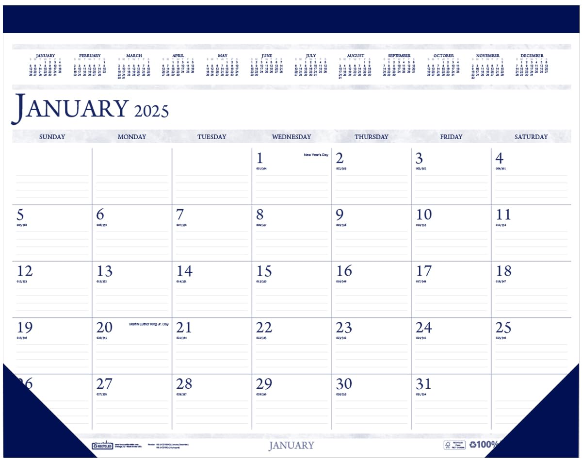2025 House of Doolittle Classic 18.5-inch x 13-inch Monthly Desk Pad Calendar, White/Blue (1506-25)