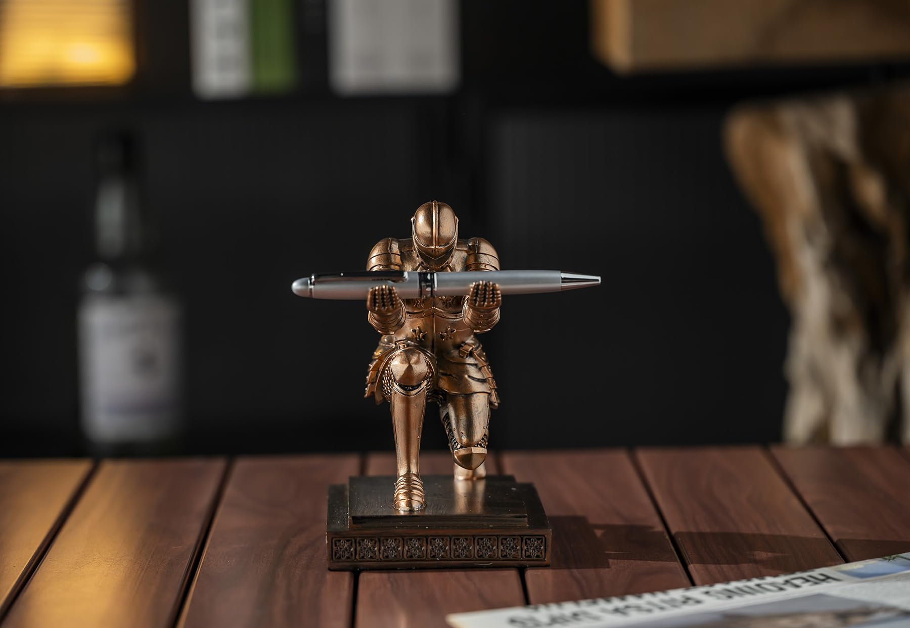 Amoysanli Knight Pen Holder Desk Organizers and Accessories as Gift Red