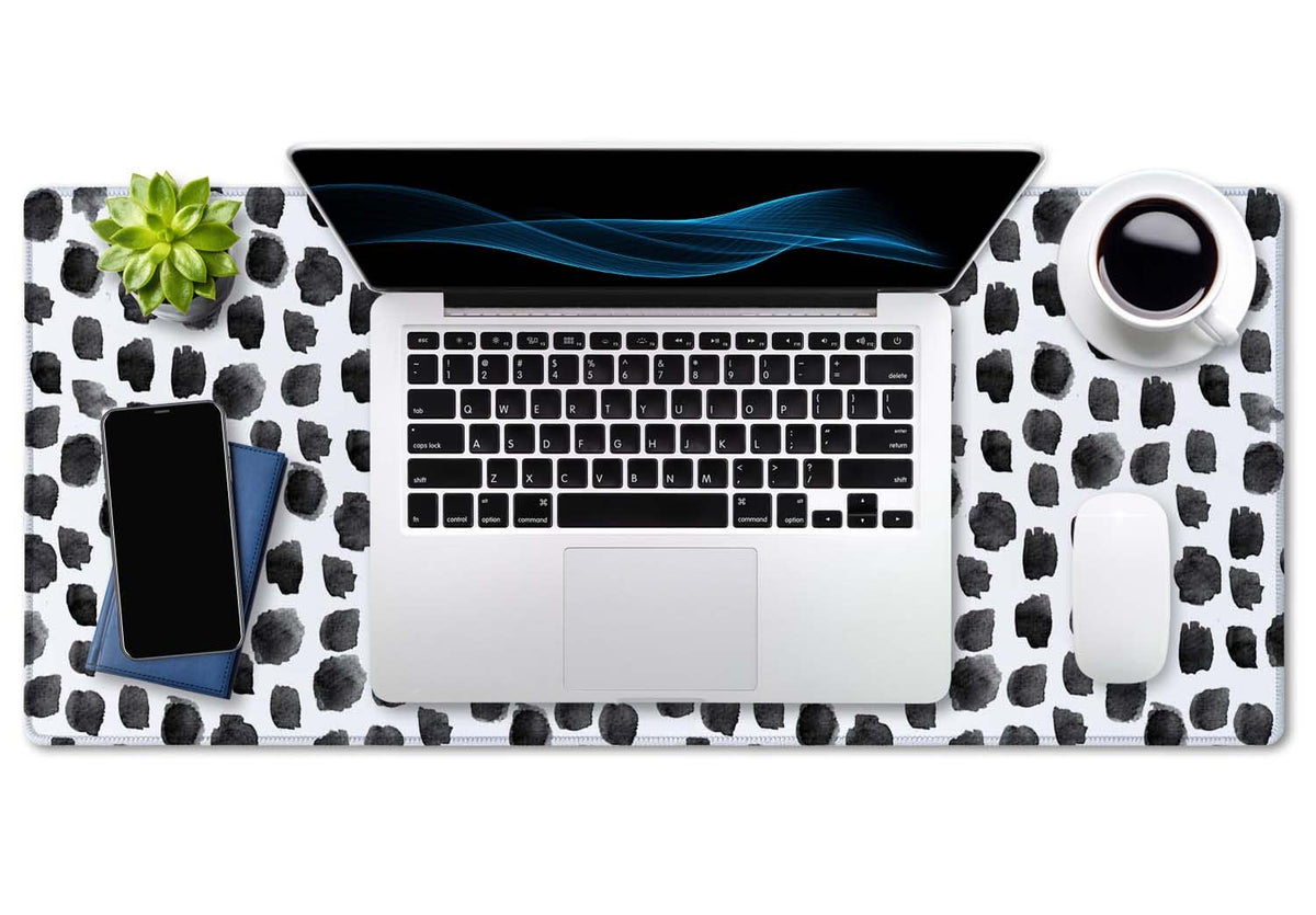 SSOIU Polka Dot Extended Gaming Mouse Pad Mat Large Desk Mat Non Slip Rubber Base Computer Desktop