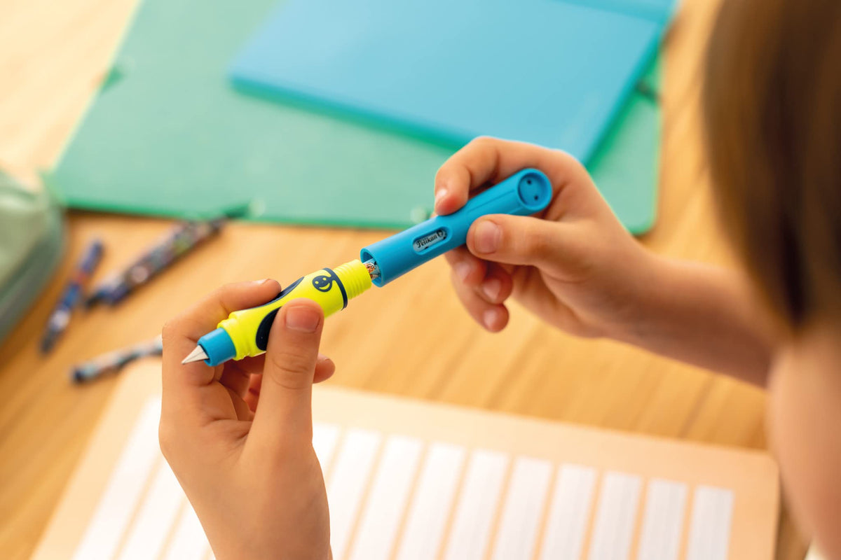Pelikan Griffix Learn-to-Write Fountain Pen for Left-Handed Users, Neon Fresh Blue, Pack of 1 on