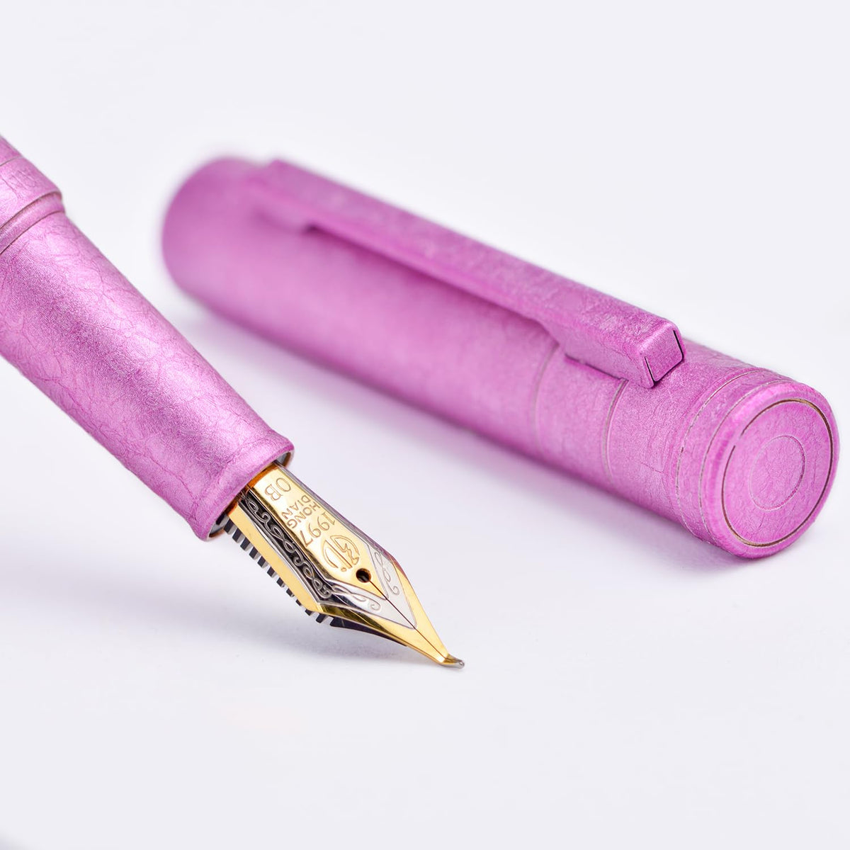 Hongdian 1851 Forest Fountain Pen Pink Ice Flowers, Bent Nib Classic Design with Converter and