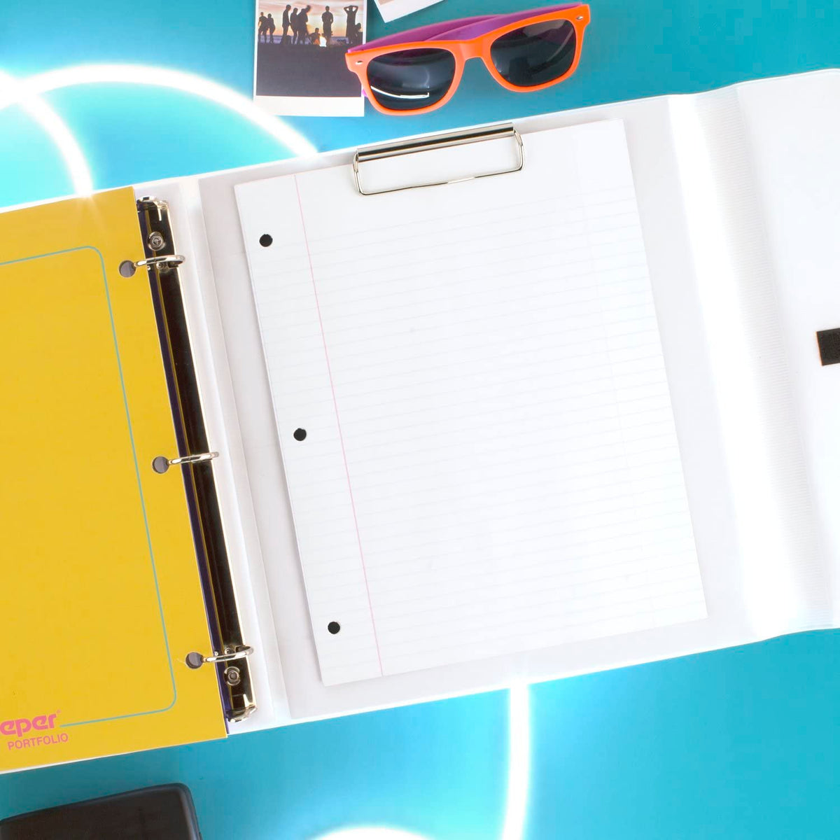 Mead Trapper Keeper Binder, Retro Design, 1 Inch Binder with Folders and Pockets, Holds 8-1/2" x