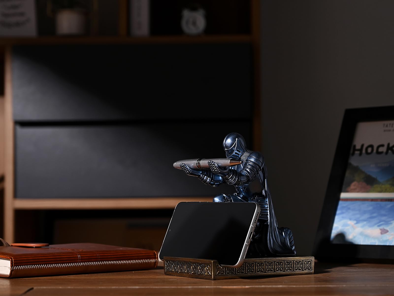 Windbreaker Soldier Knight Pen Holder Personalized Desk Accessory Blue