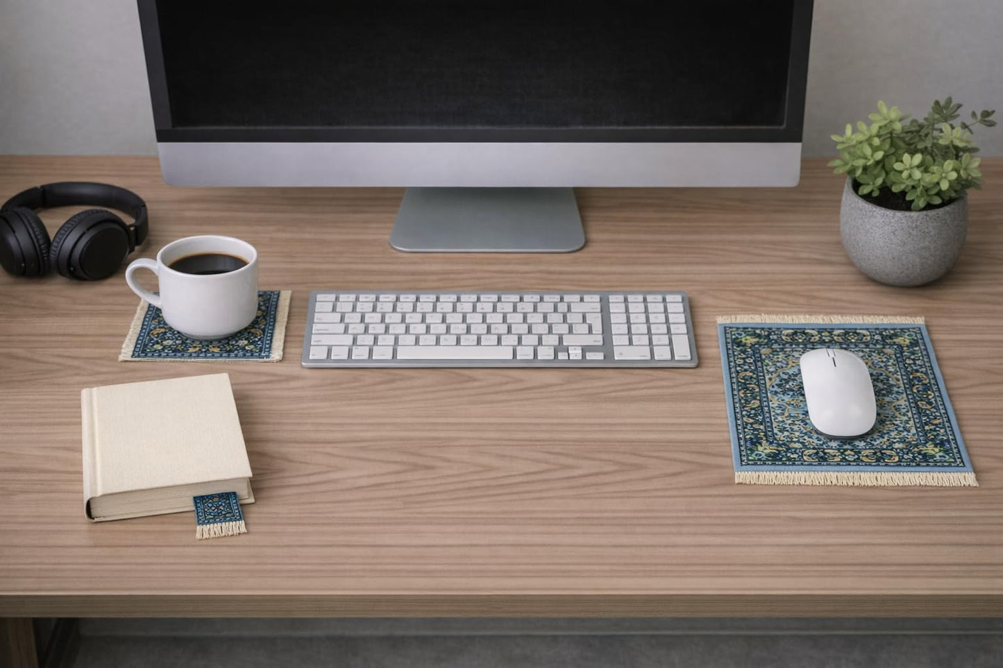3-Piece Carpet-Style Desk Set – Blue Mouse Pad, Mini Rug Coaster & Bookmark, Colorful Elegant