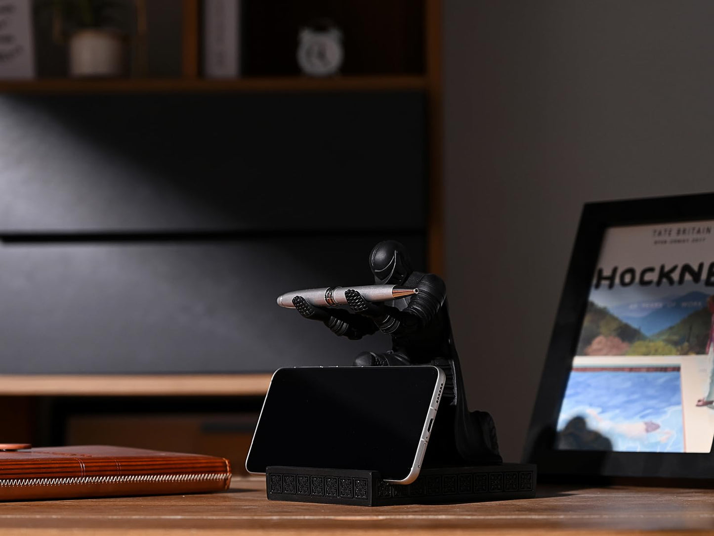 Windbreaker Soldier Knight Pen Holder Personalized Desk Accessory Black