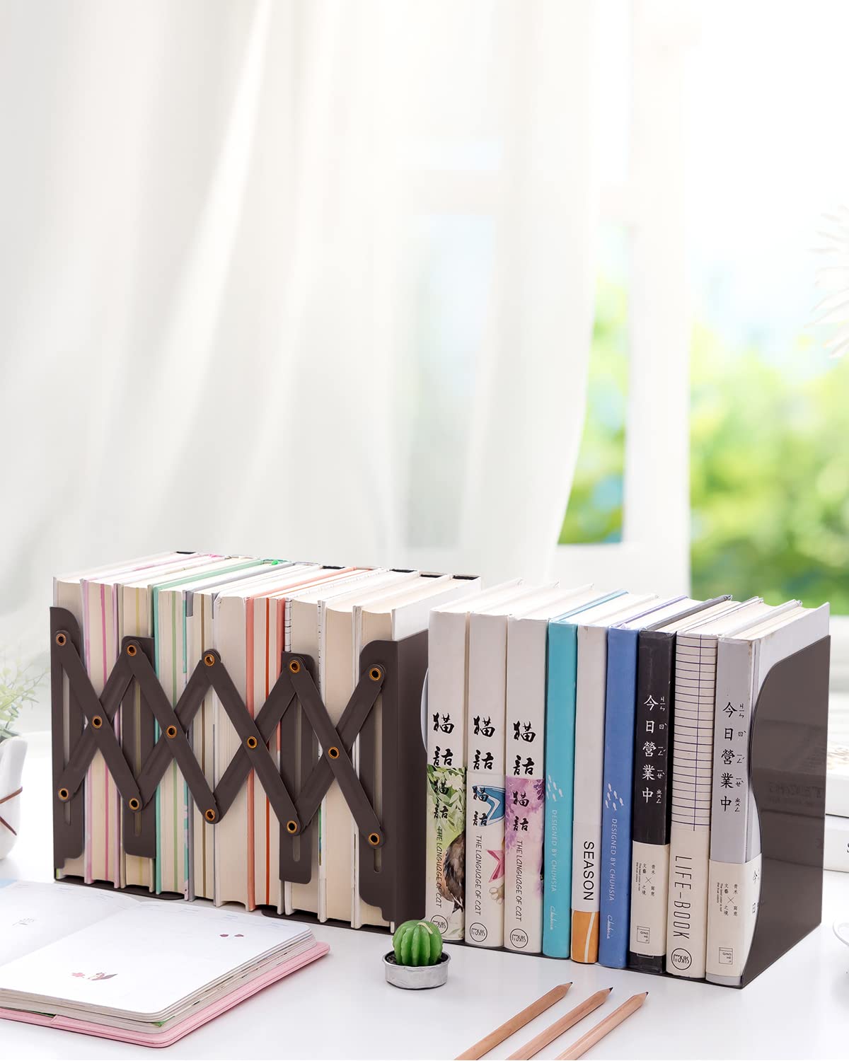 MSDADA Adjustable Bookends, Book Ends for Heavy Books, Expandable Book Organizer for Desk, Shelf