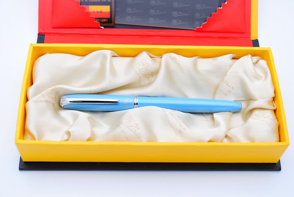 czxwyst Picasso 916 Malage Ultrafine Accounting Fountain Pen EF Nib Original Box (Light Blue)