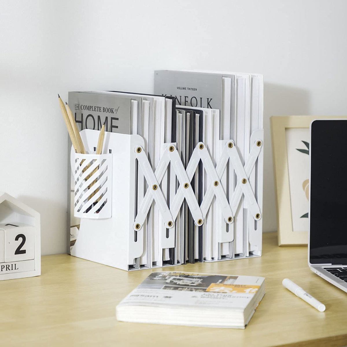 Adjustable Bookends Metal Book Ends for Heavy Book Holder Heavy Duty Bookends Nonskid Bookcase