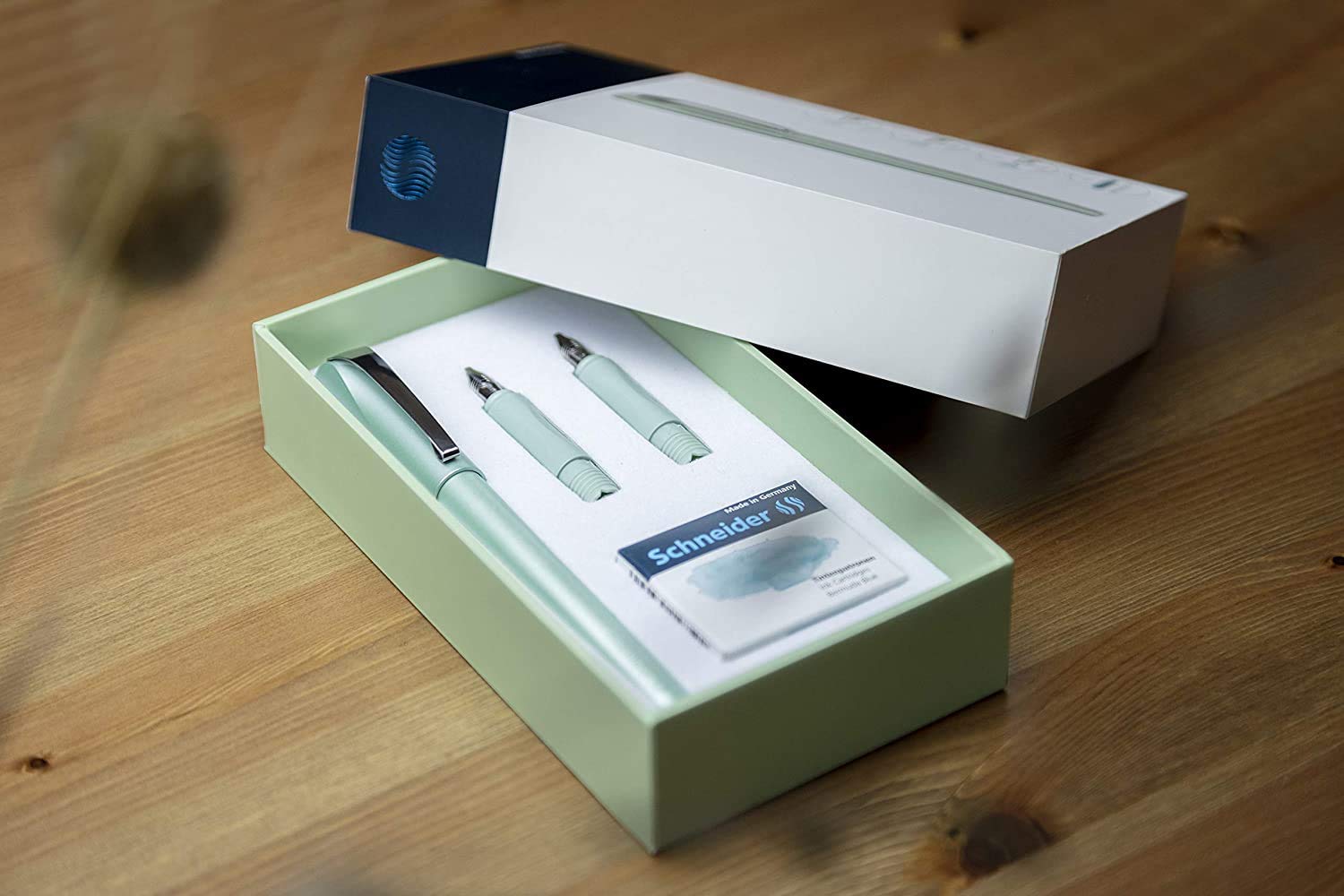 Schneider Callissima Calligraphy Fountain Pen Gift Set: Mint, 1.1 mm, 1.5 mm, 1.8 mm