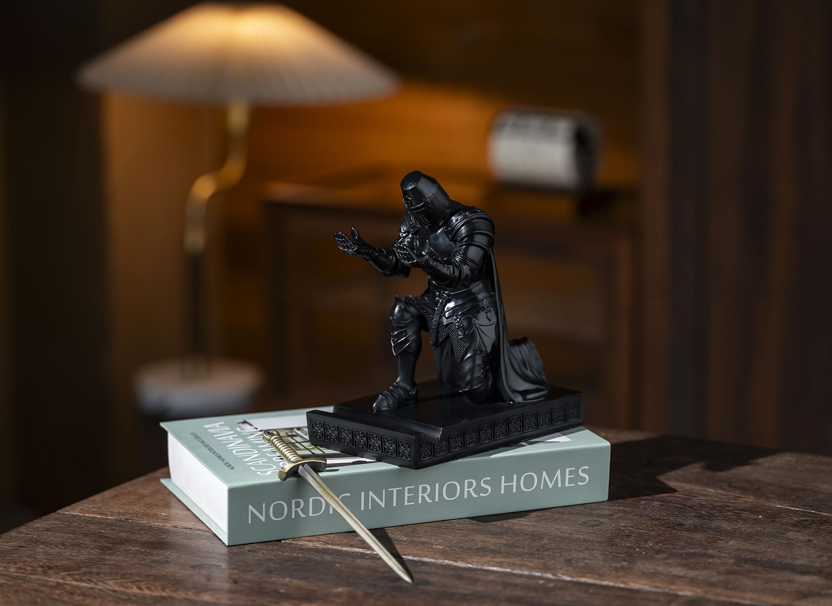 Medieval Templar Vanguard Officer Knight Pen Holder Desk Organizers Black