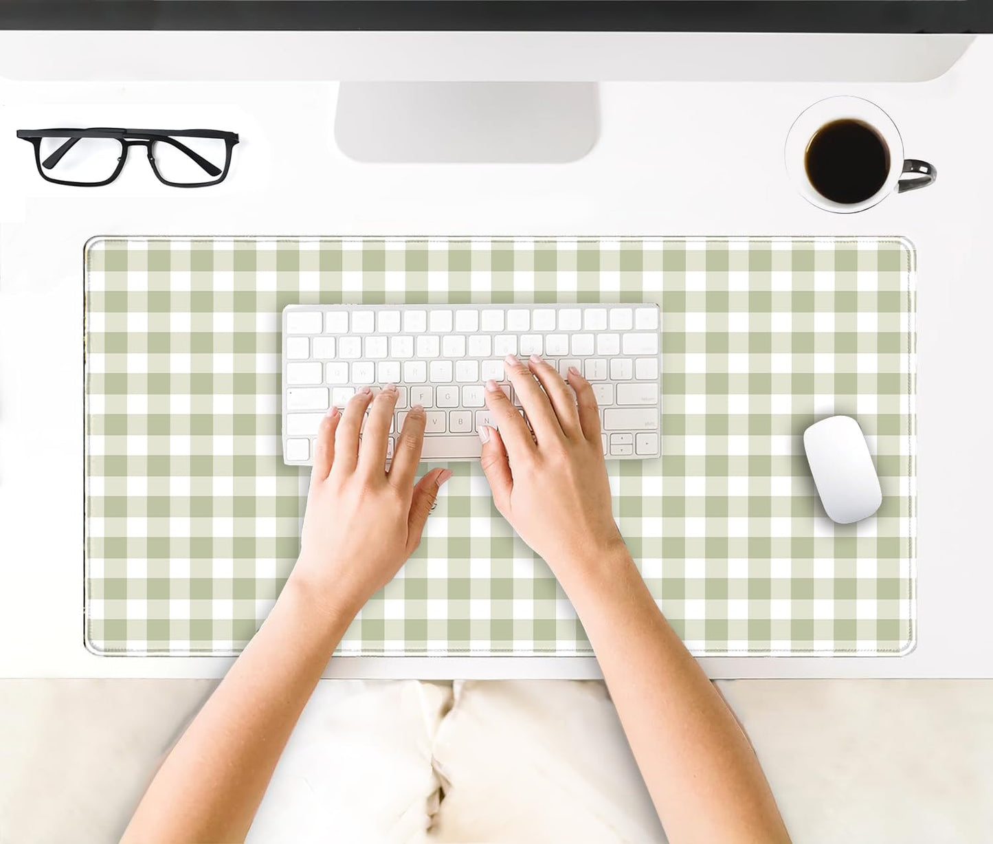 Green Checkered Gingham Desk Mat Pad XXL Large Mouse Pad Anti-Slip Big Mousepad with Stitched Edges