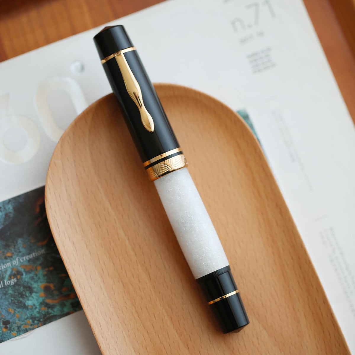 erofa Majohn P139#8 Medium Nib Fountain Pen with Box, Brass Piston System Large Capacity Writing Pen